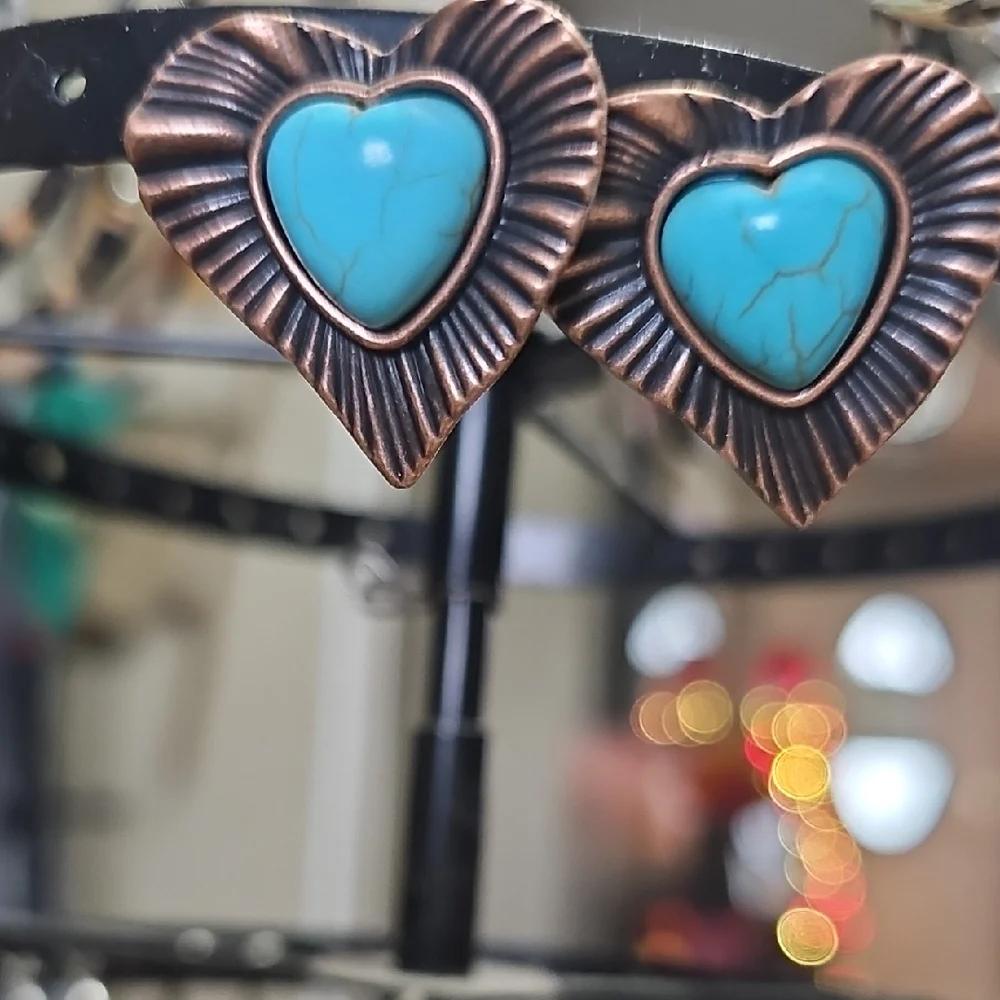 Paparazzi Copper and Turquoise Heart Earrings - Picture 1 of 3